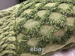 RARE Green on Green BEAUTIFUL Vintage Chenille Bedspread/Blanket 92x102EUC