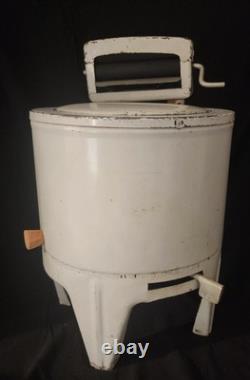 VTG Child's Toy Wringer Washing Machine