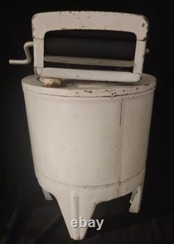 VTG Child's Toy Wringer Washing Machine