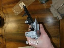 Charnière de porte de lave-linge Electrolux 137107500