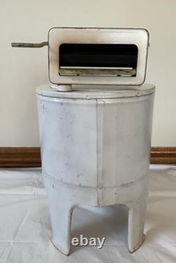 Échantillon ou jouet de vendeur de machine à laver à essor en métal vintage rare de Pet Mfg