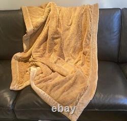 RESTORATION HARDWARE Luxe Couverture en Fausse Fourrure Beige Camel Tan avec Paillettes