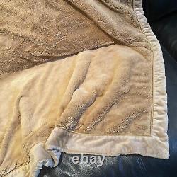 RESTORATION HARDWARE Luxe Couverture en Fausse Fourrure Beige Camel Tan avec Paillettes